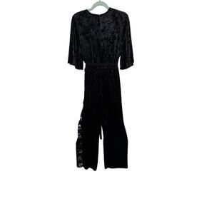 Disney Princess Womens L black floral wide leg faux wrap half sleeve‎ jumpsuit